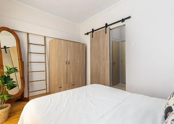 Apartament Beautiful Near Center & Metro *